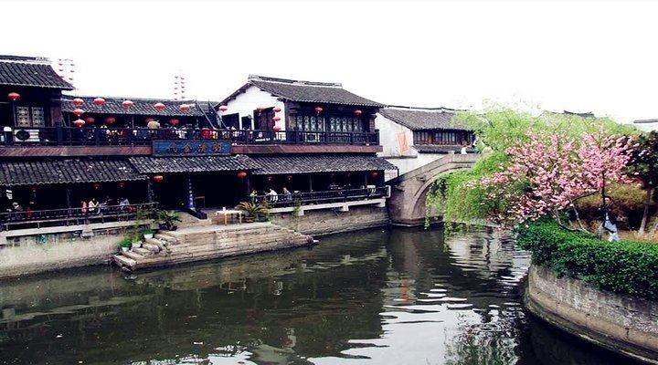 一顿团圆饭,一脸幸福感 虹口区曲阳街道居民甜甜蜜蜜过大年